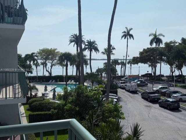 BRICKELL BAY TOWER CONDO - Residential