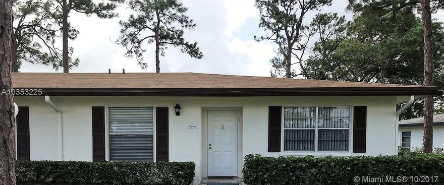 Meticulous original owner of this sunlit 2-bedroom 2-bath end unit condo. The eat in kitchen boasts an unobstructed and serene view of the lake and all the wildlife that live nearby. The two baths are updated, beautiful off white 18-inch ceramic titles throughout. Washer and dryer in unit. The patio has been enclosed and air conditioned adding additional living space.Air conditioner replaced March 2014 has a transferable service plan. Bridgeview is an active adult 55+ community that features a pool, clubhouse, shows, cards and tennis. Minutes to Delray’s trendy Atlantic Ave.