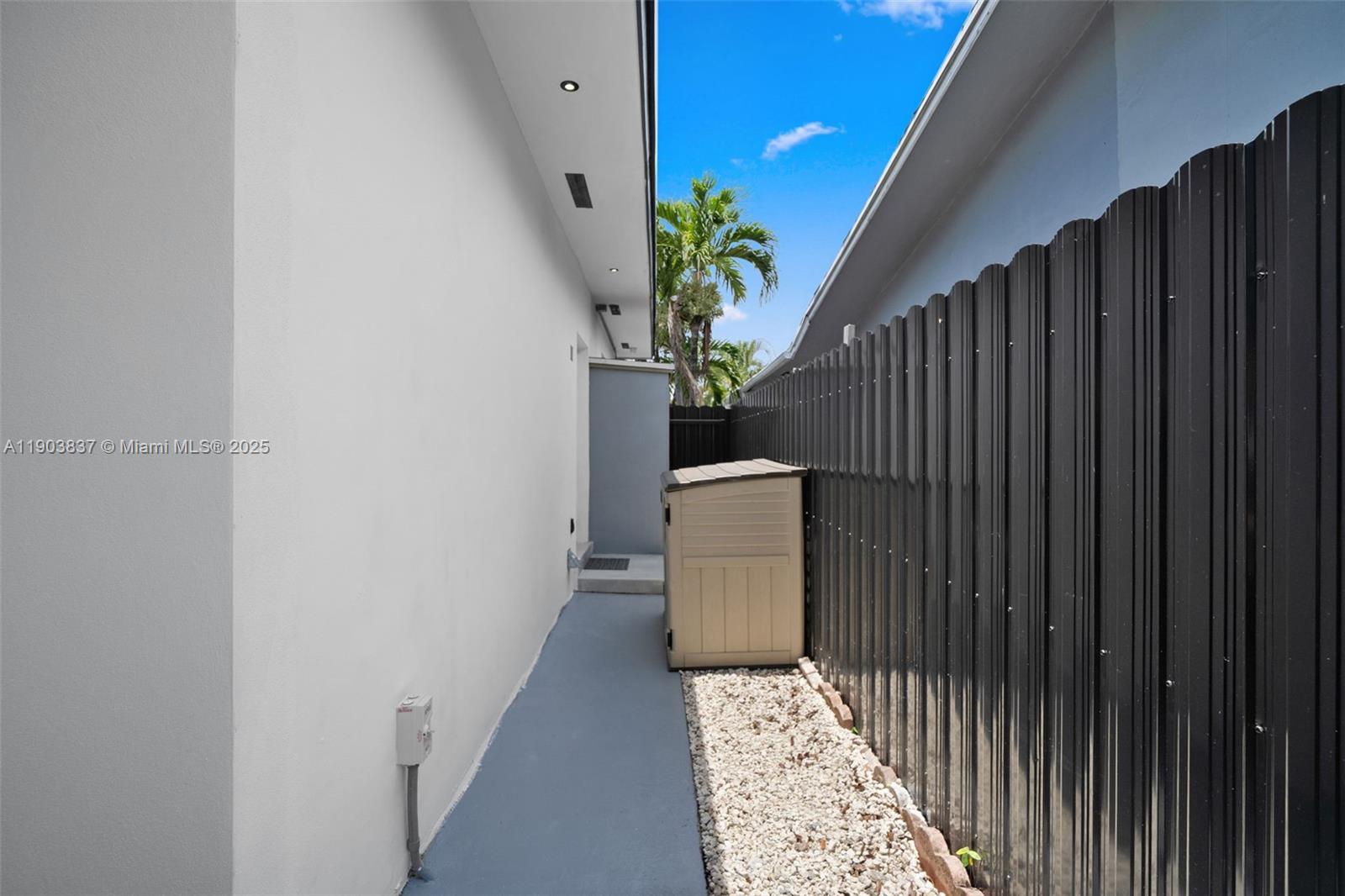 WATSON SUB - Residential Lease