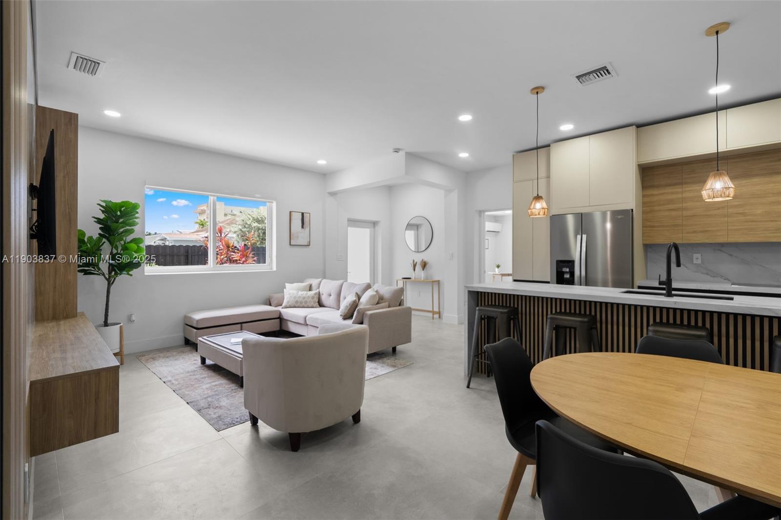 WATSON SUB - Residential Lease