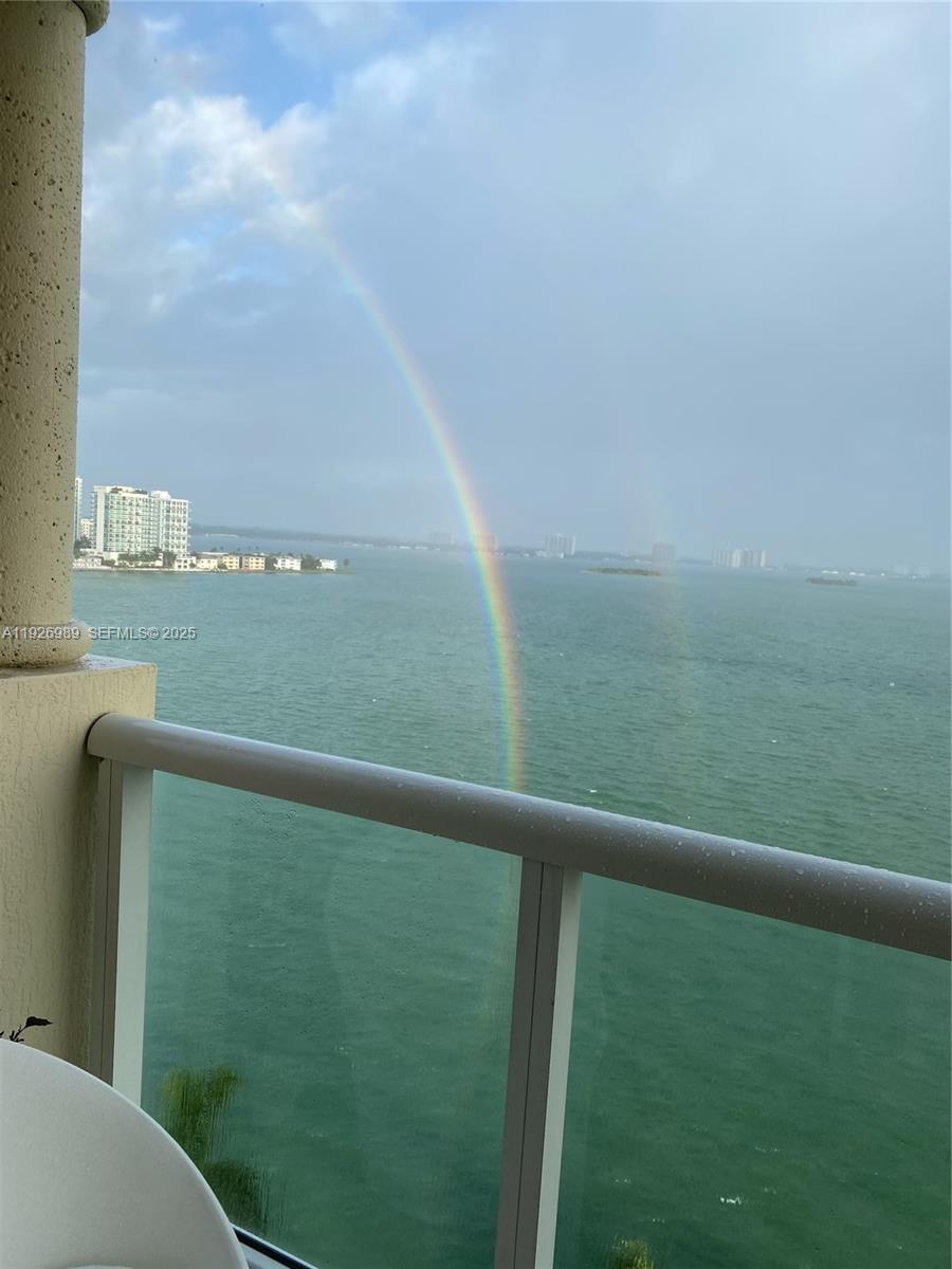 1625 Kennedy Cswy 1205G