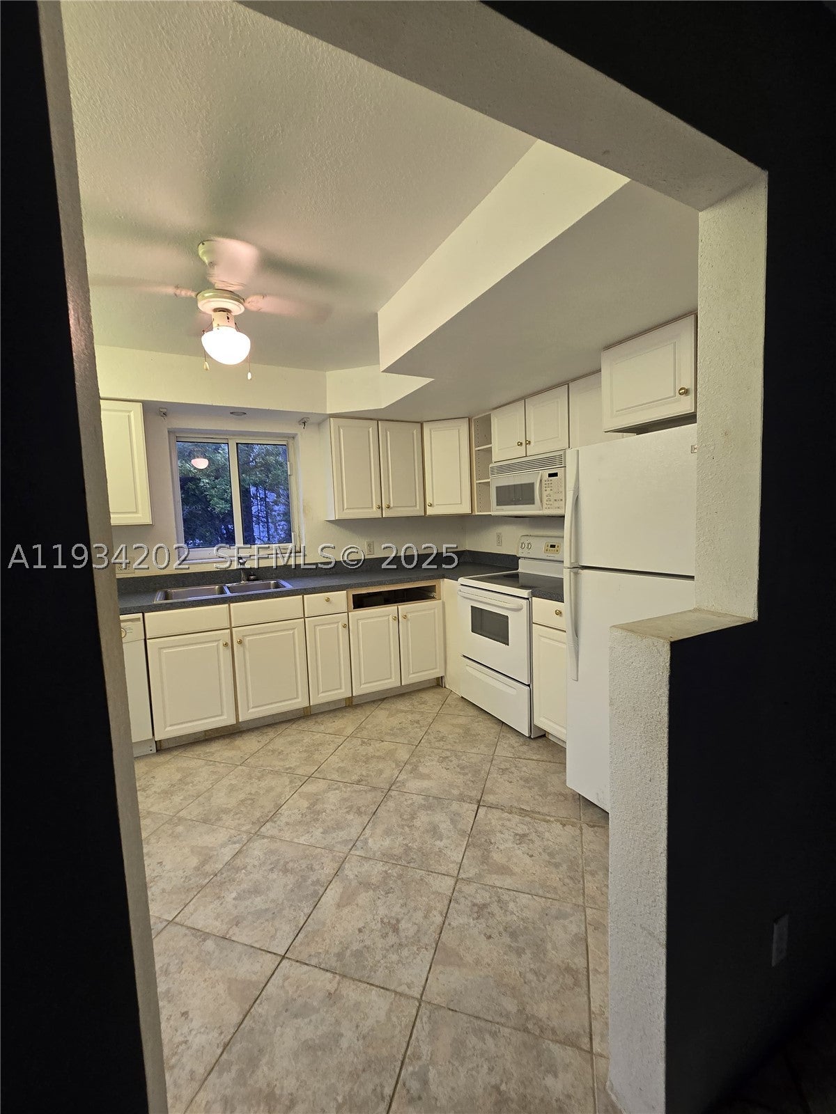 3201 SE 12th St B3