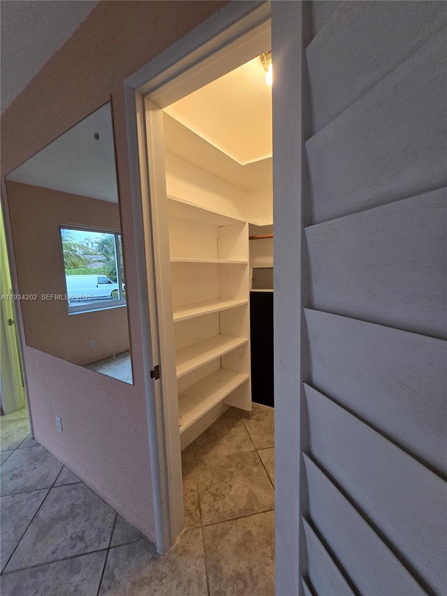 LAKESIDE CO-OP - Residential