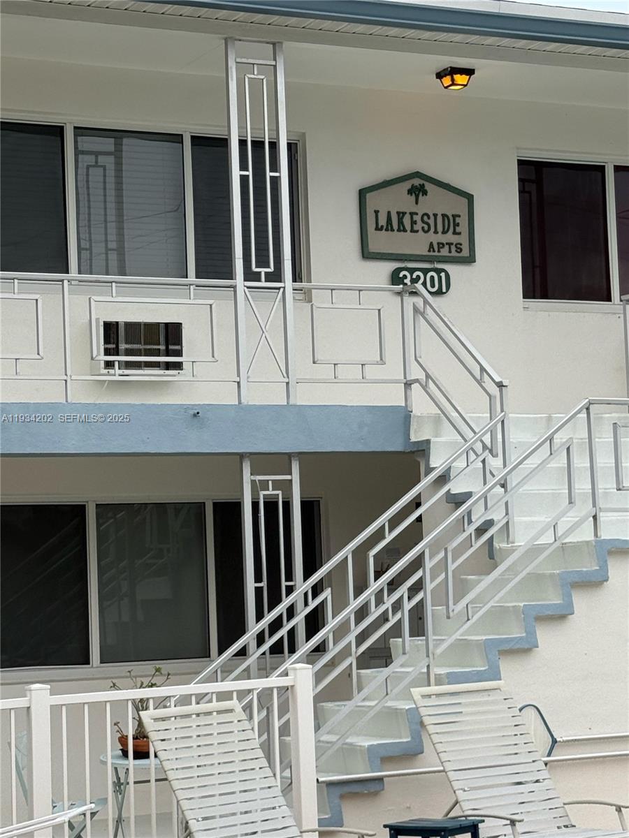 LAKESIDE CO-OP - Residential