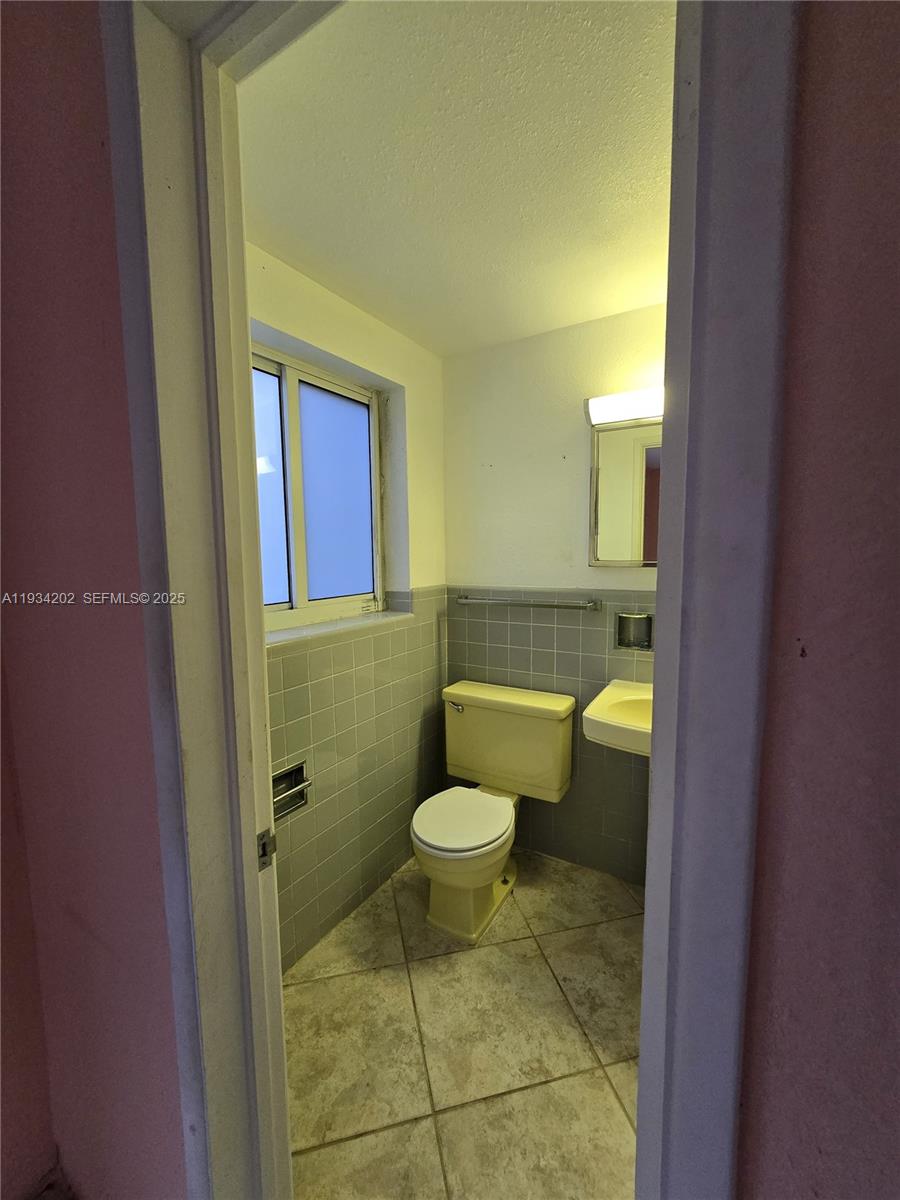 LAKESIDE CO-OP - Residential