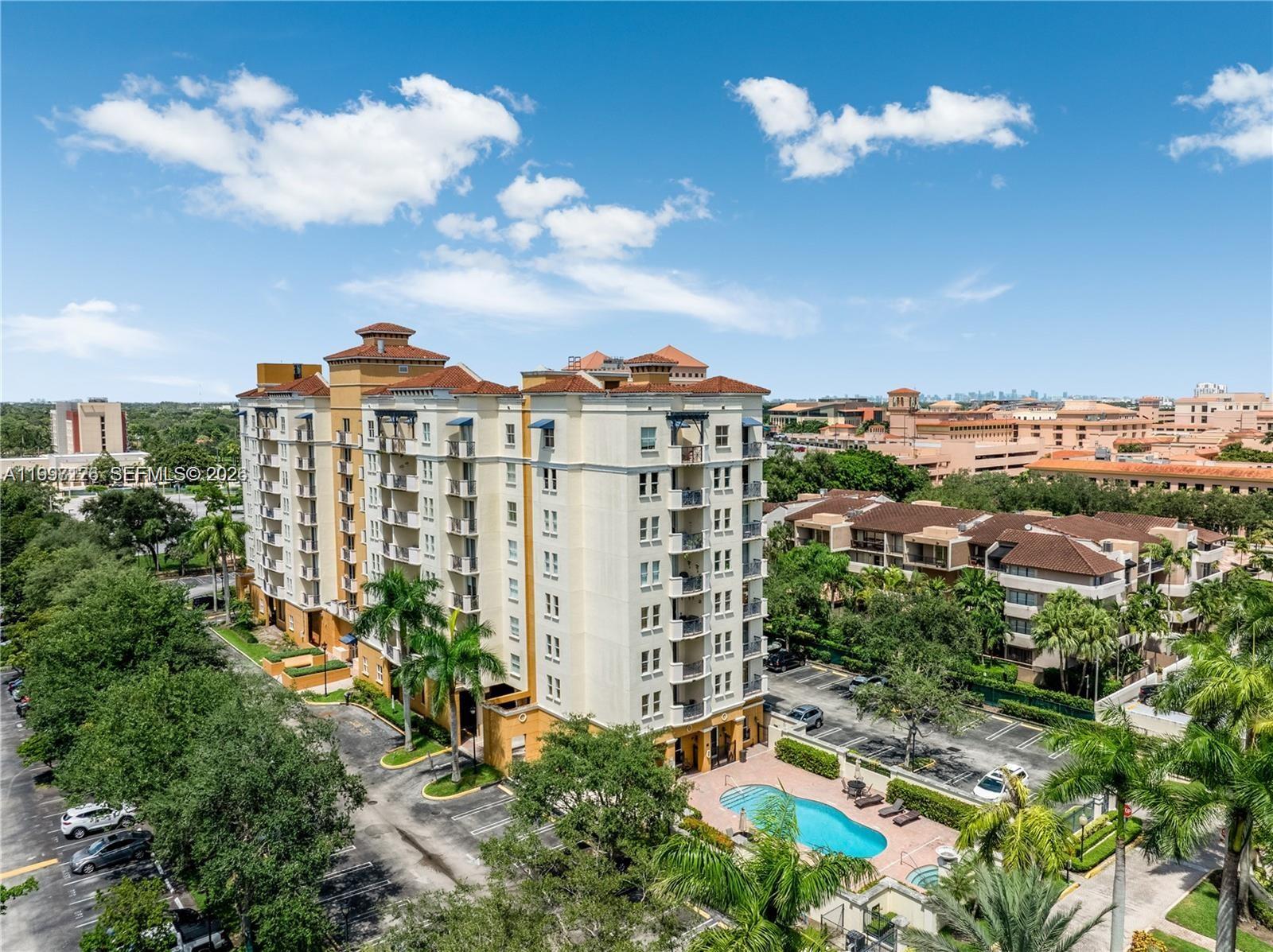 THE GRANDE CONDO - Residential Lease