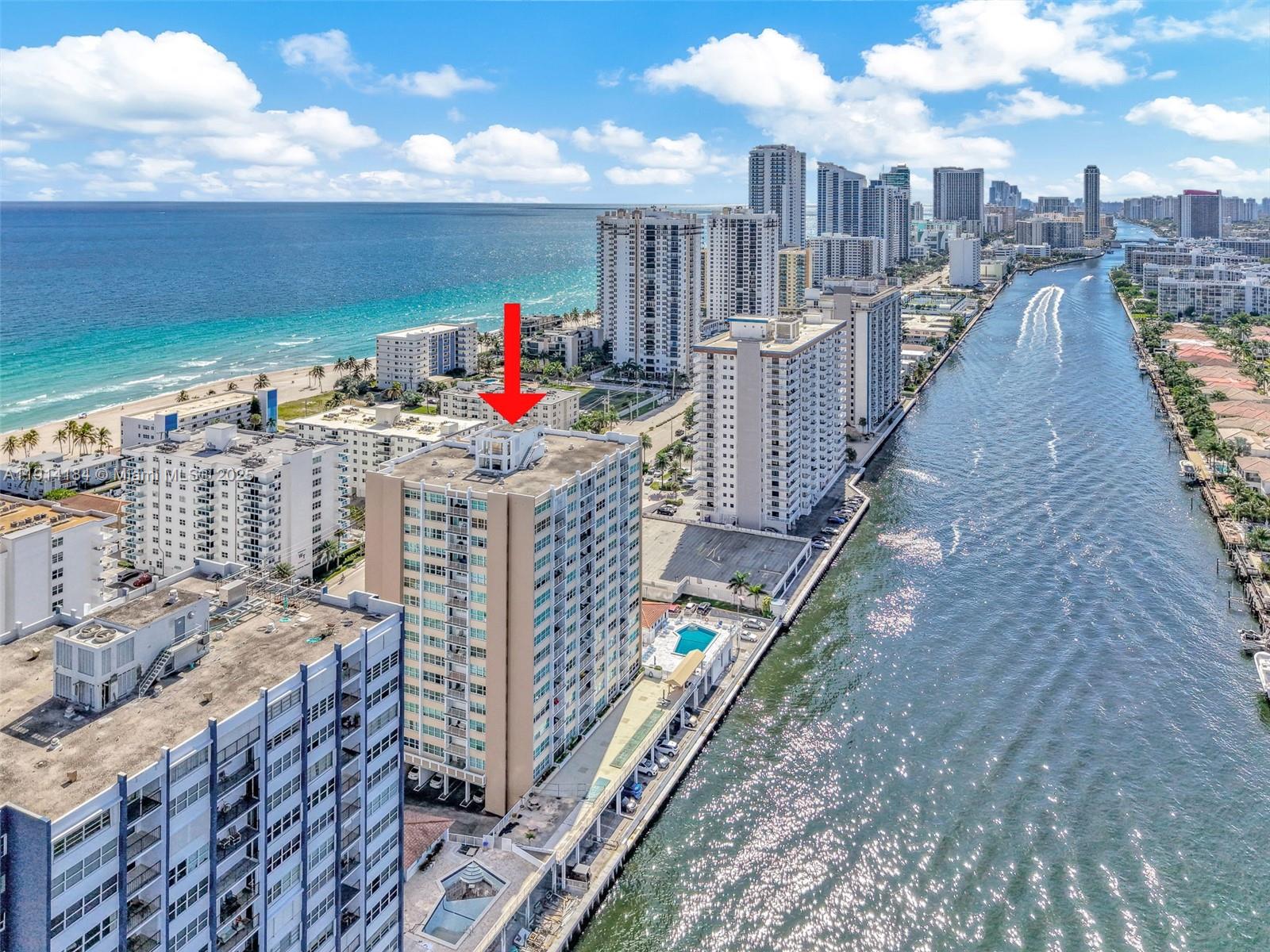 TRAFALGAR TOWERS CONDOMIN - Residential