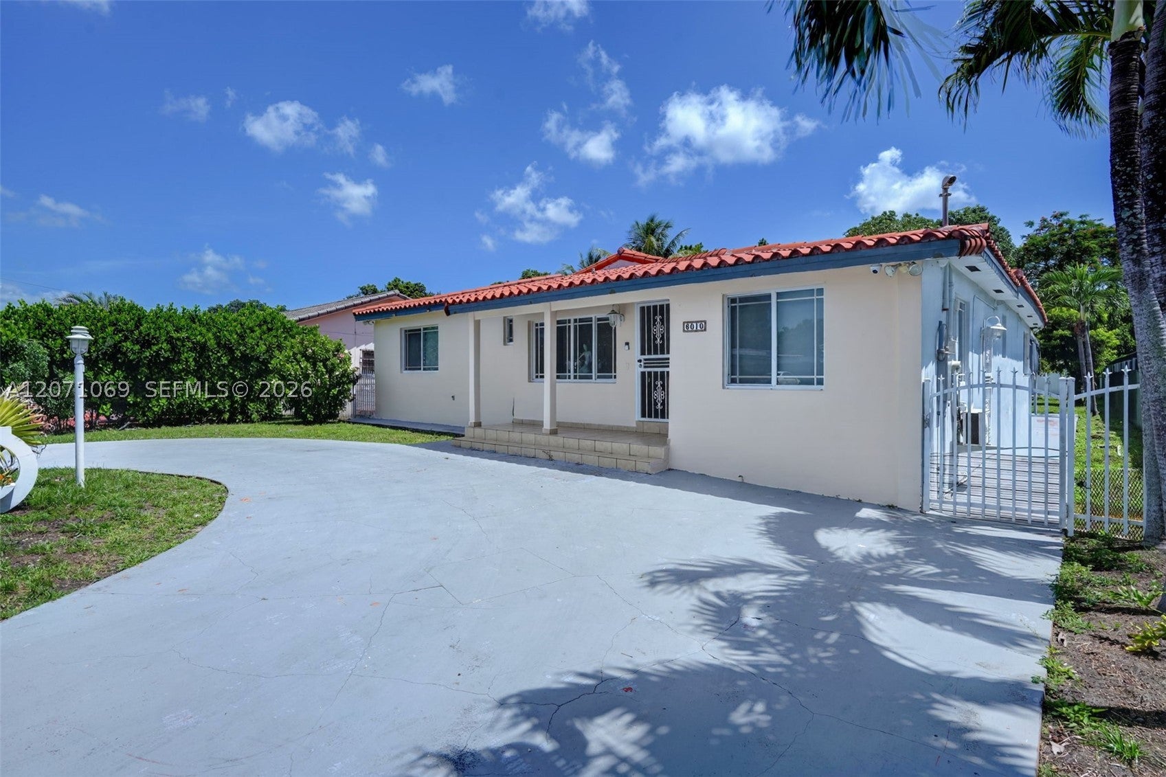 6010 SW 19 ST 6010