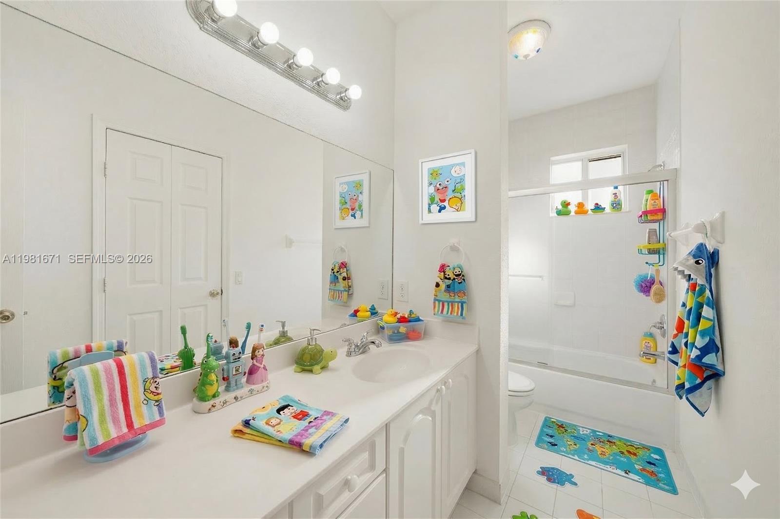 UNITED HOMES PLAT - Residential