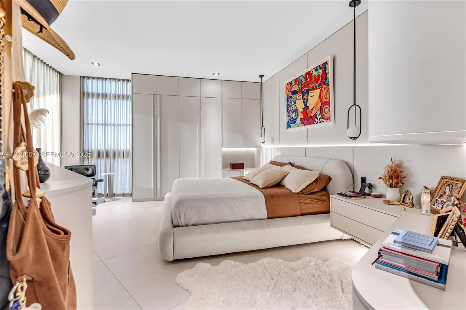 HAMPTONS WEST CONDO - Residential