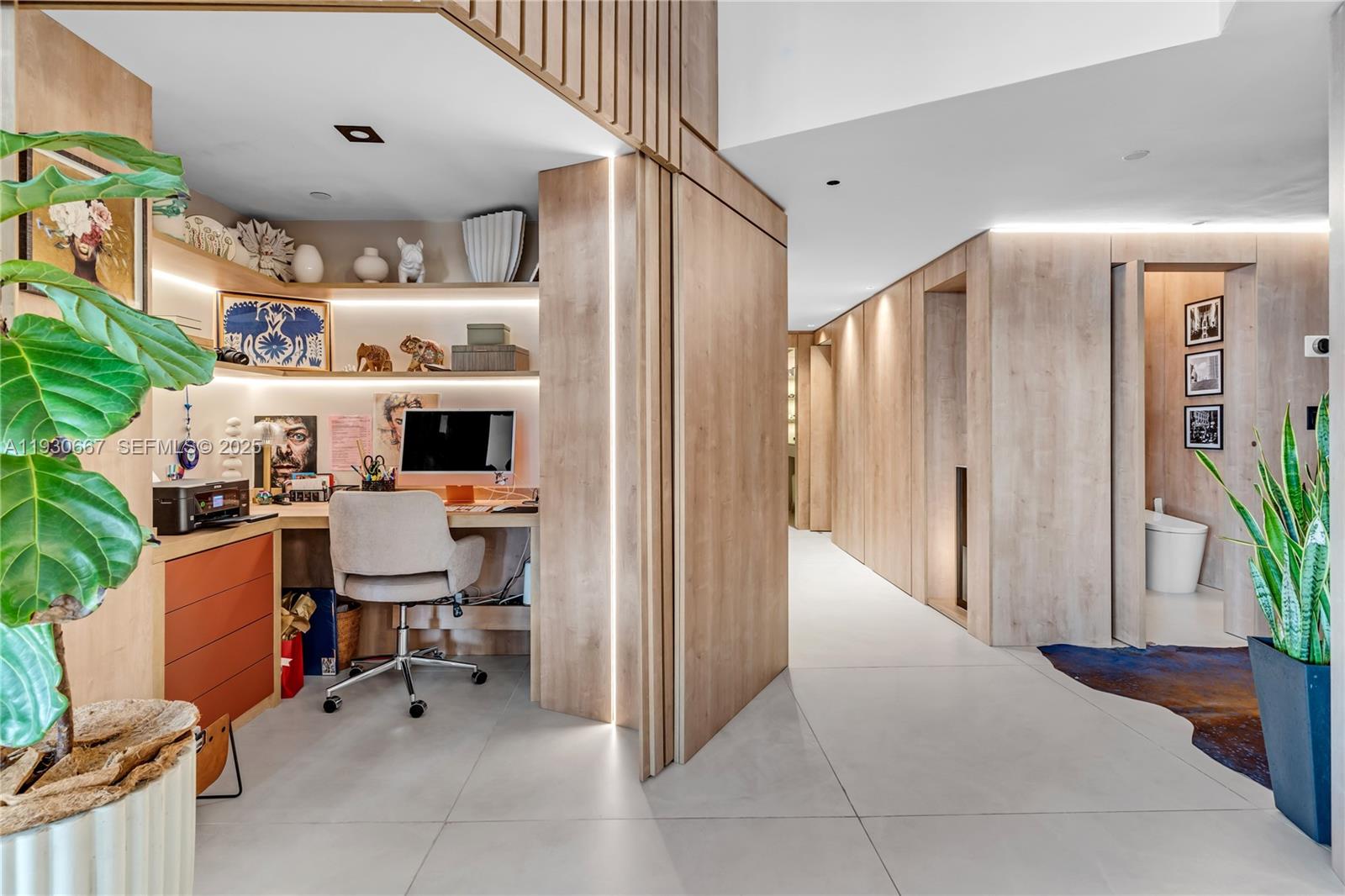 HAMPTONS WEST CONDO - Residential