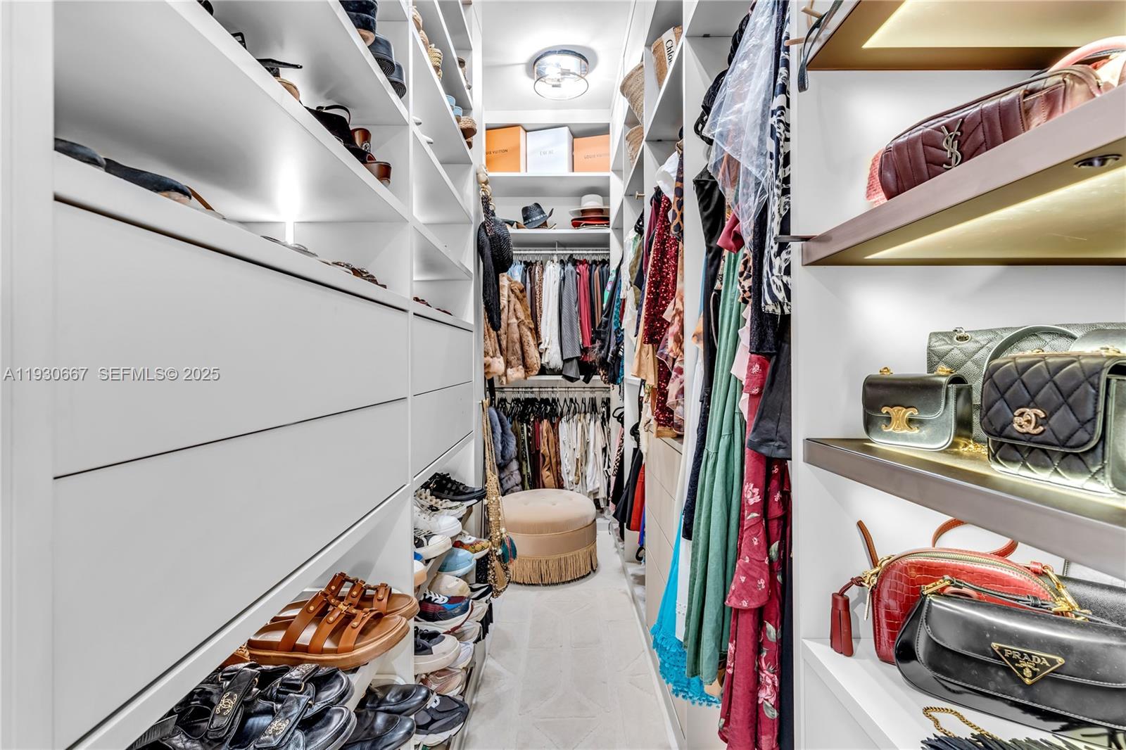 HAMPTONS WEST CONDO - Residential