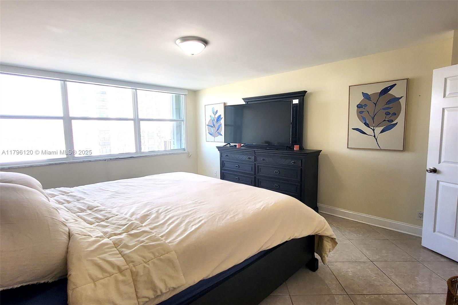 QUADOMAIN TOWER I AND IV - Residential Lease