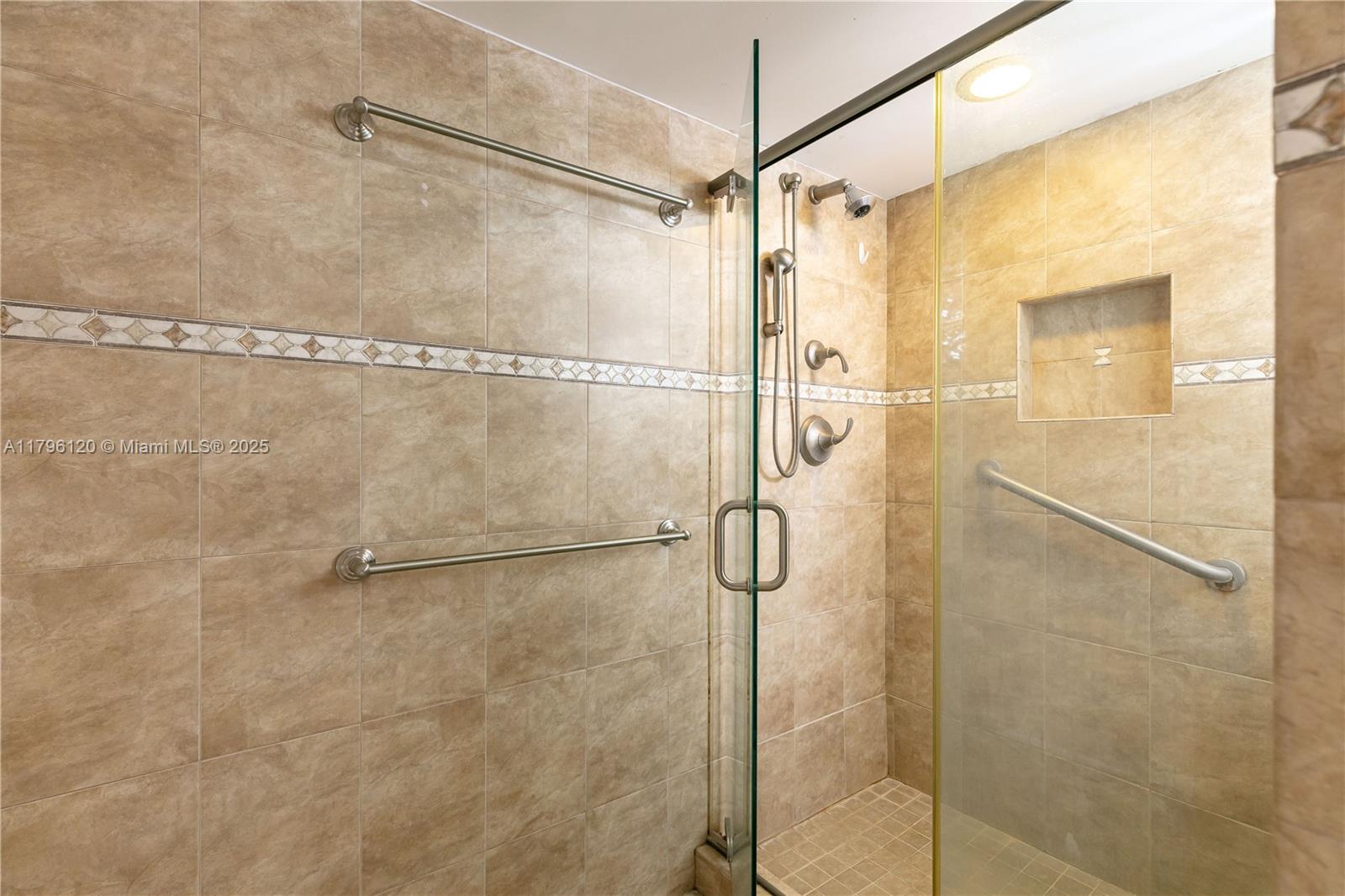 QUADOMAIN TOWER I AND IV - Residential Lease
