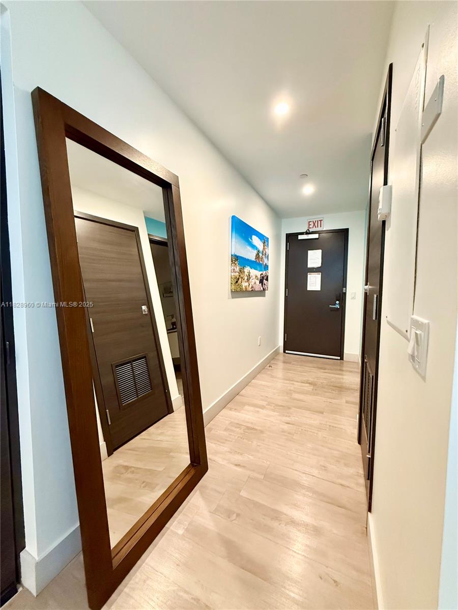 COSTA HOLLYWOOD CONDO - Residential