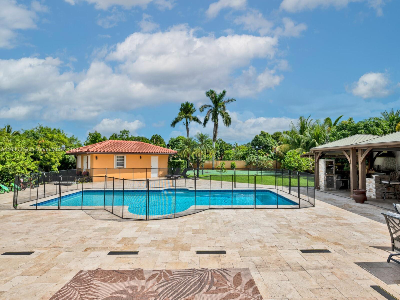 175 SW 132nd Ave