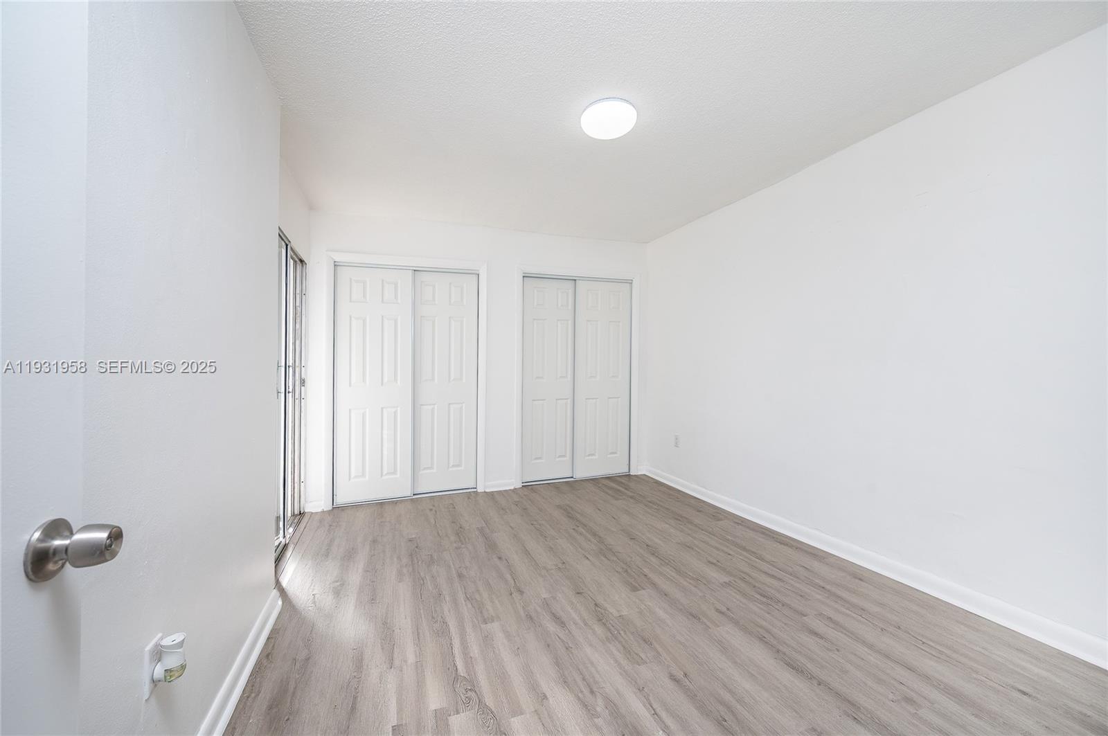 CAROLINA HEIGHTS - Residential Lease