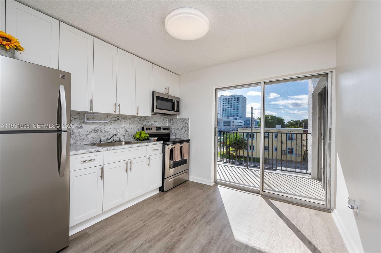 CAROLINA HEIGHTS - Residential Lease