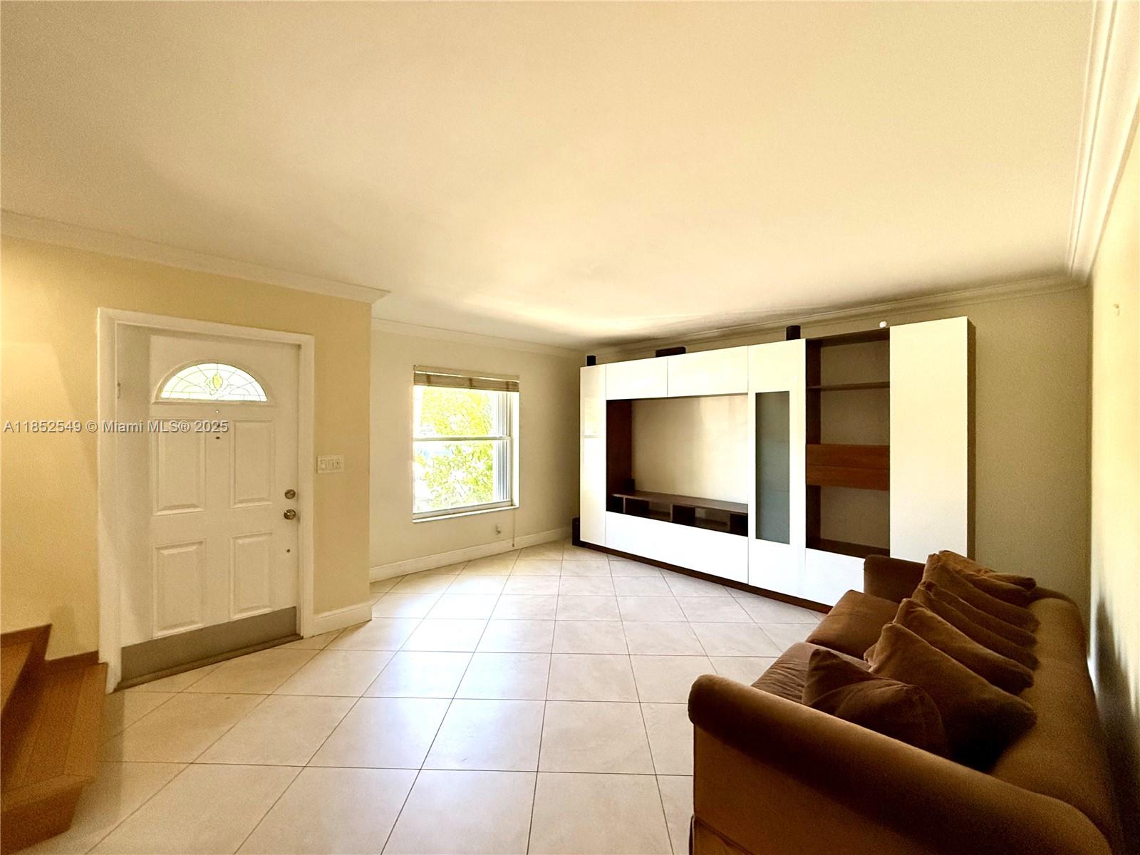 1001 Three Islands Blvd 34