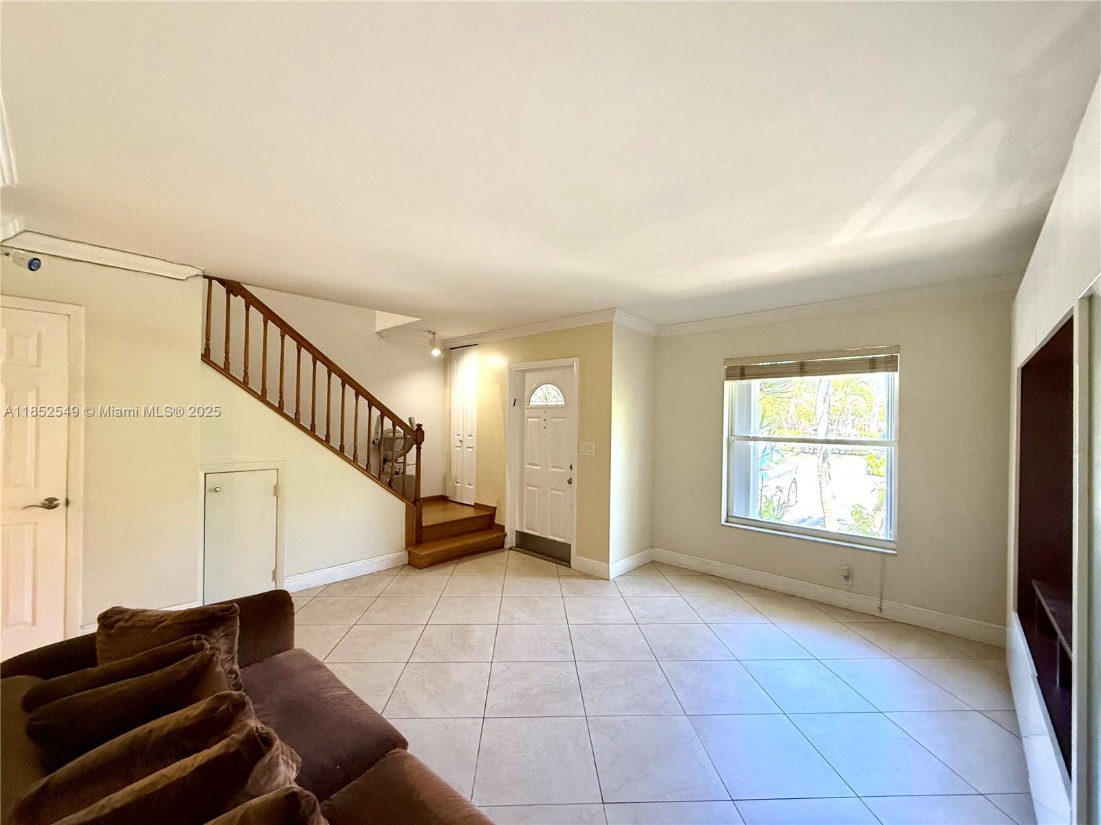 1001 Three Islands Blvd 34