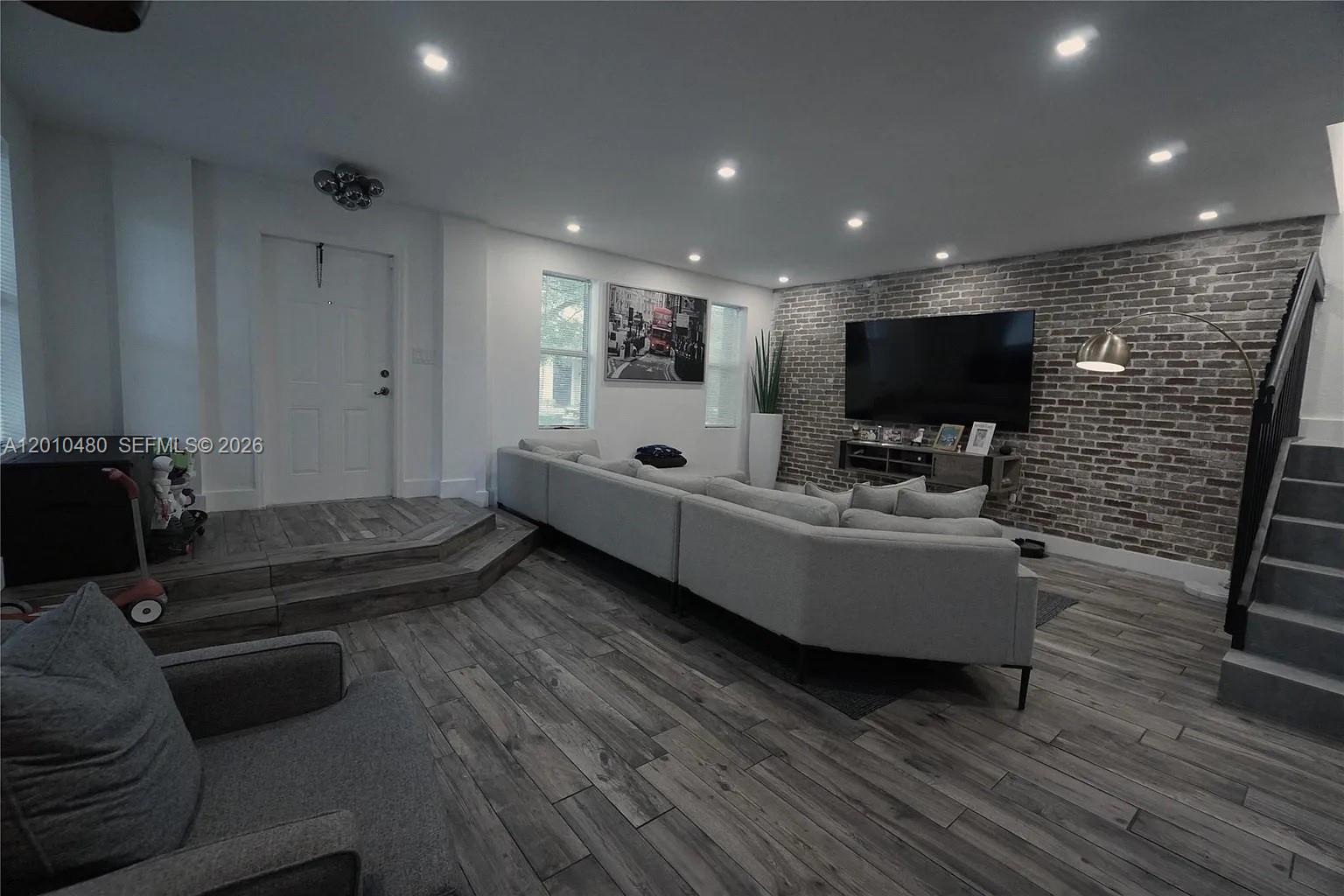 SUMMERVILLE SUB - Residential