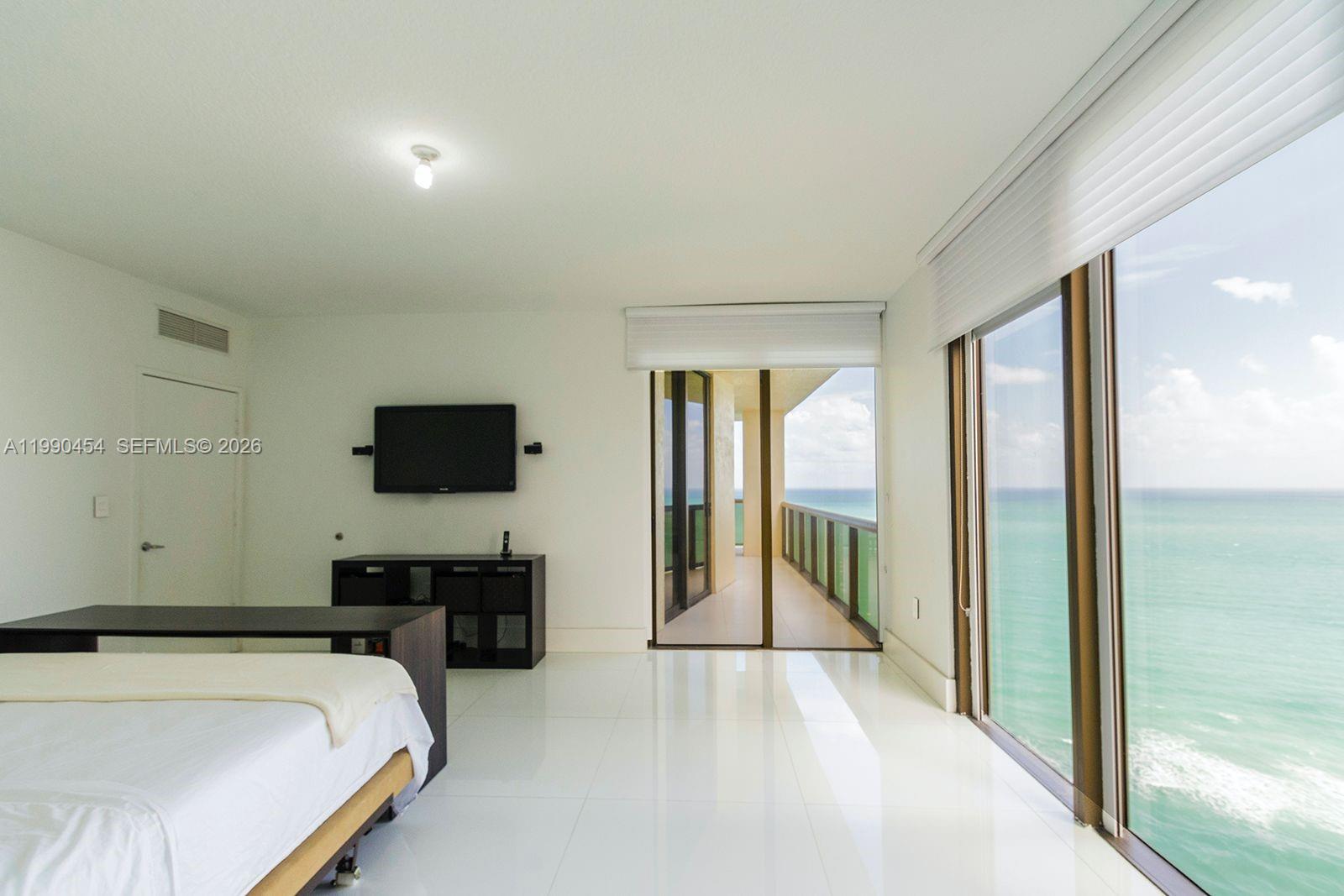 SAYAN CONDO - Residential Lease