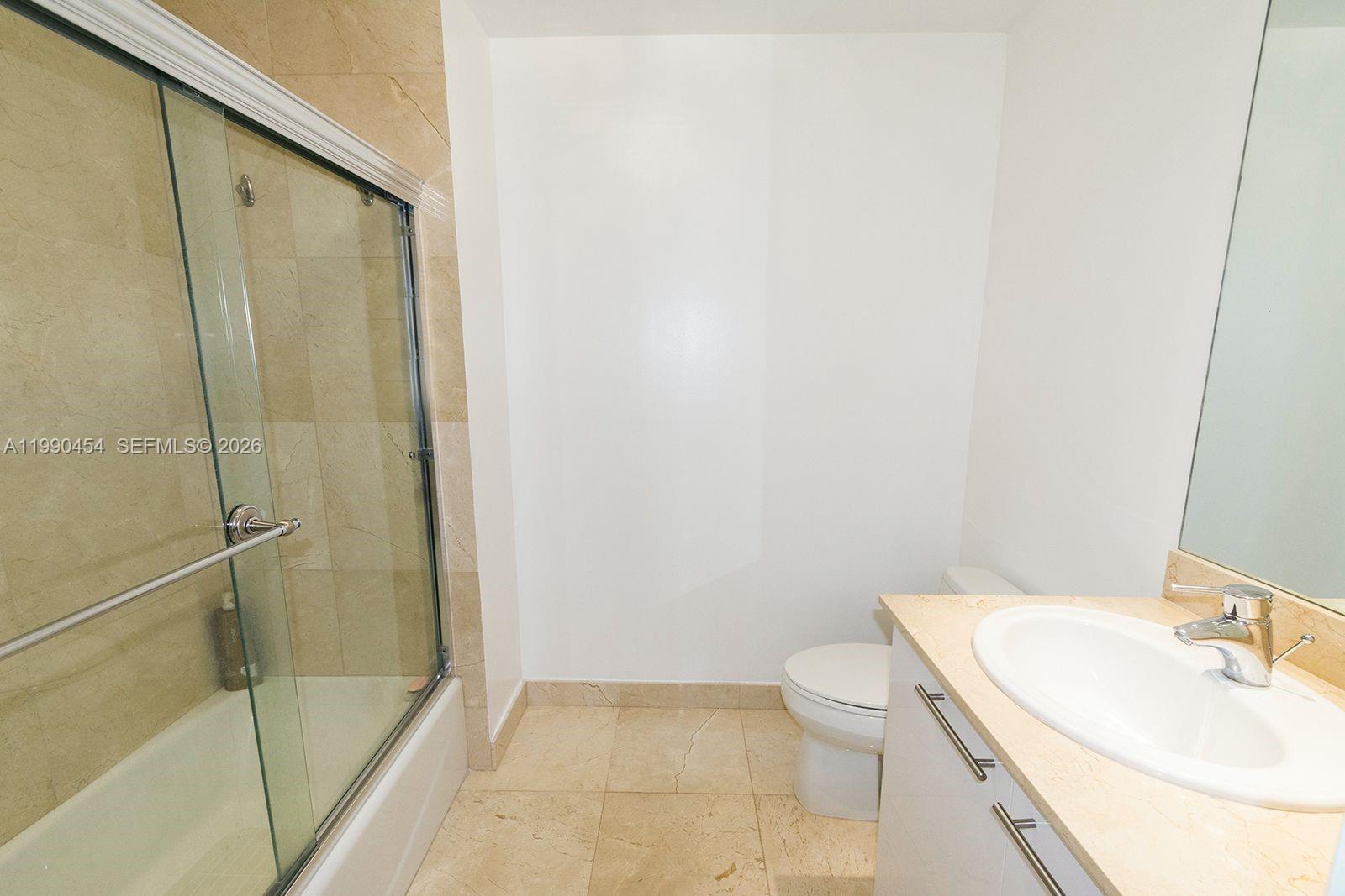 SAYAN CONDO - Residential Lease