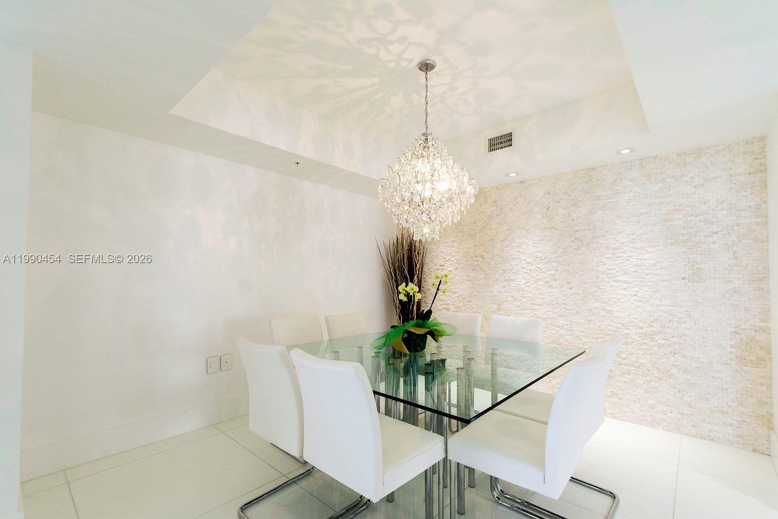 SAYAN CONDO - Residential Lease