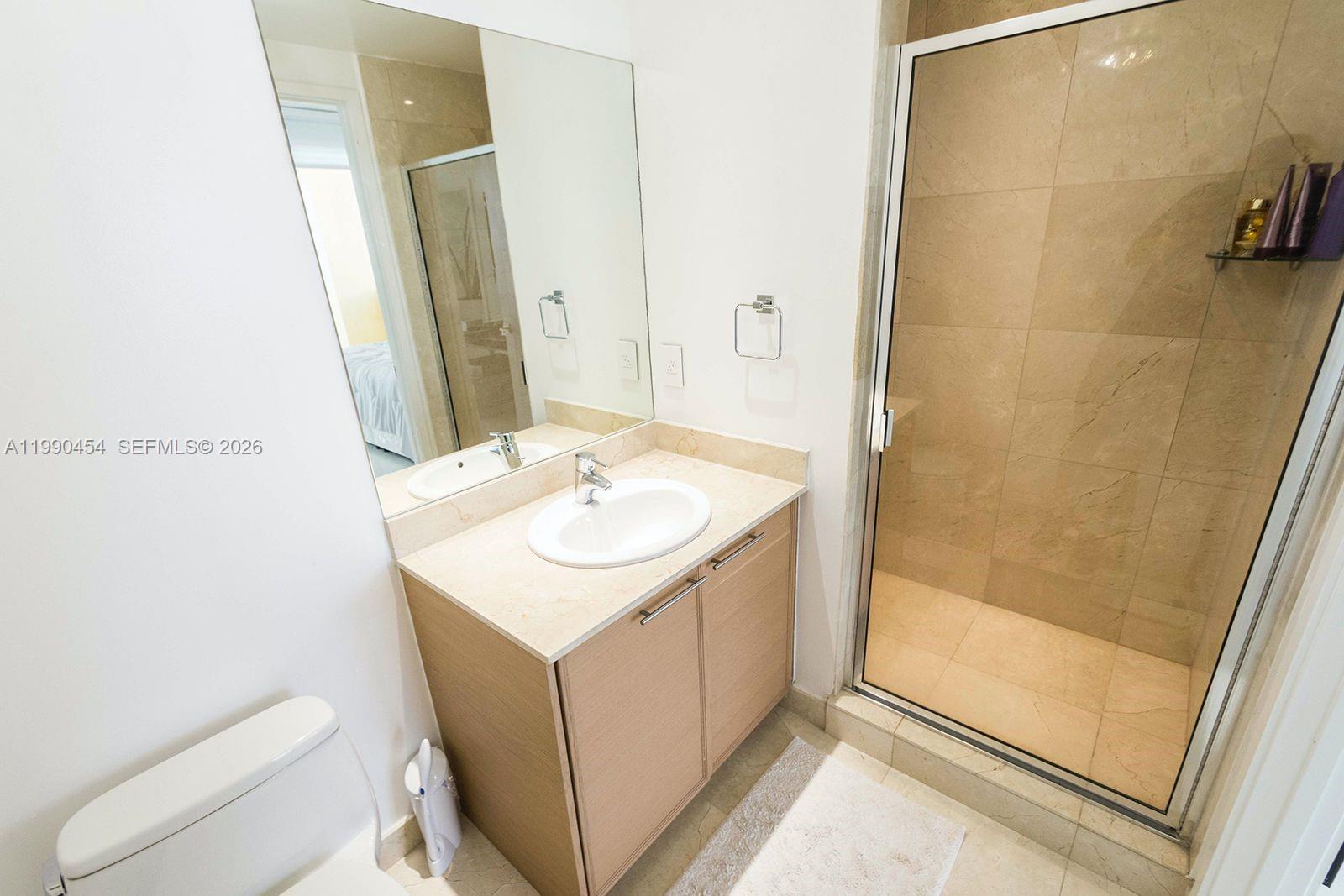 SAYAN CONDO - Residential Lease