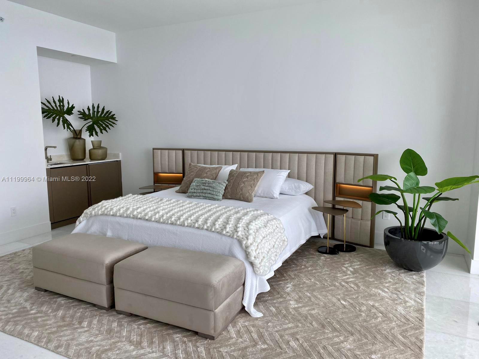 18975 COLLINS CONDO - Residential