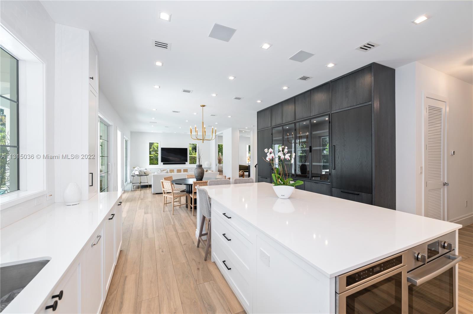 WINDOVER GROVE - Residential