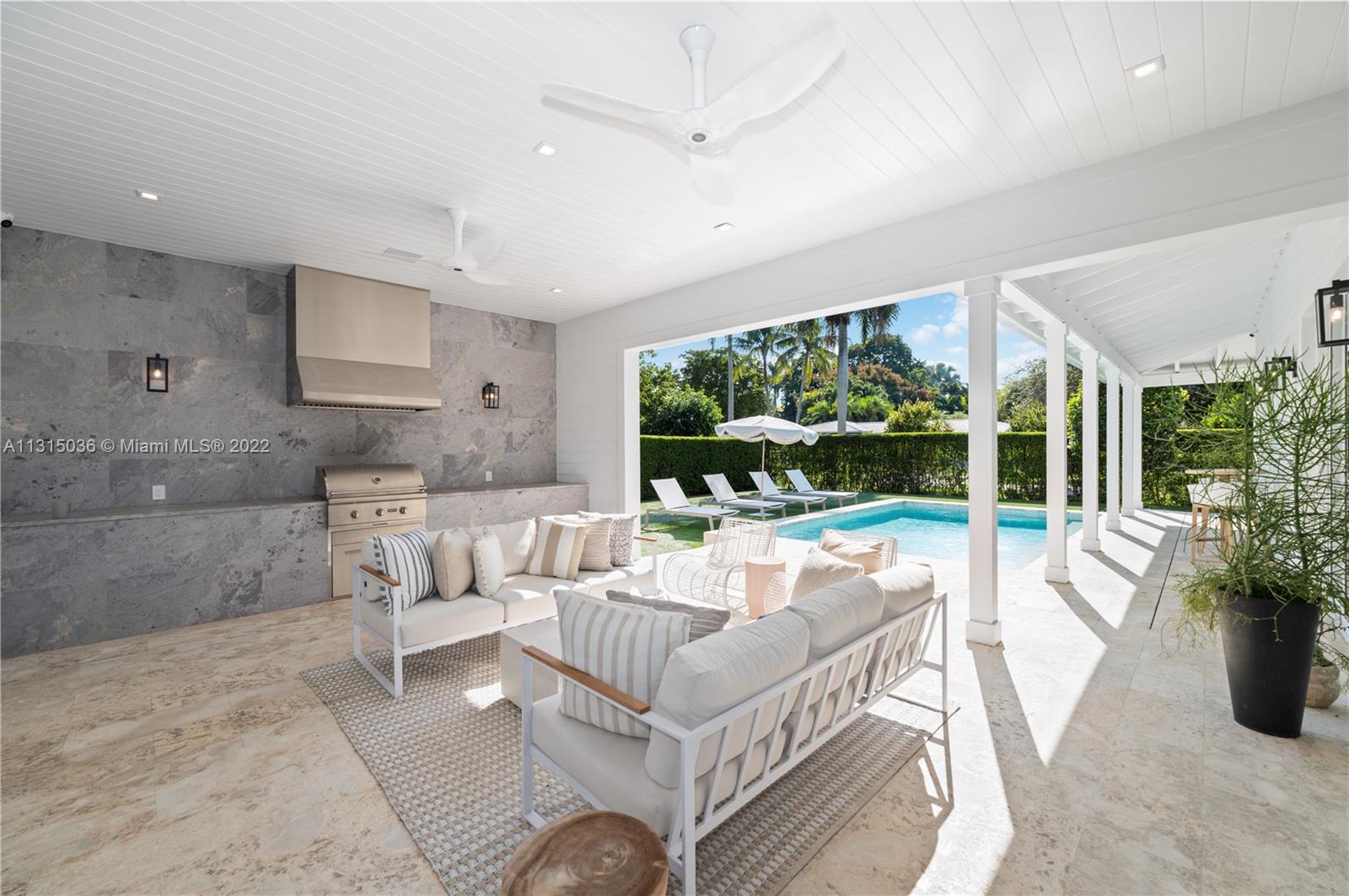 WINDOVER GROVE - Residential
