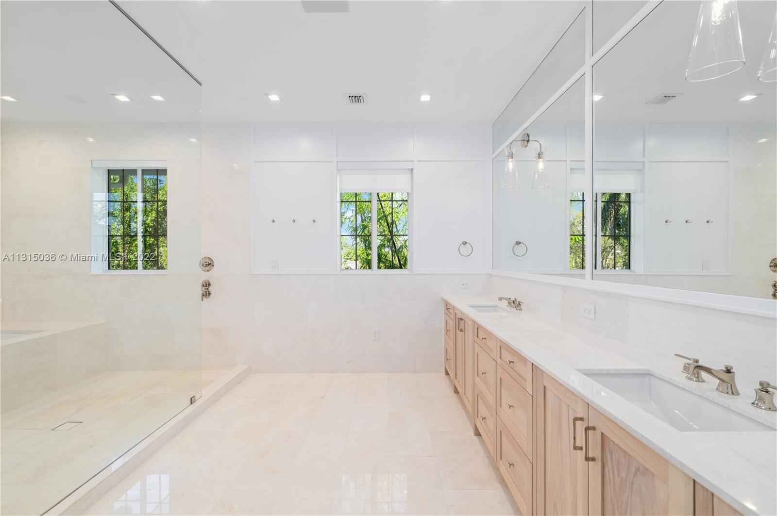 WINDOVER GROVE - Residential