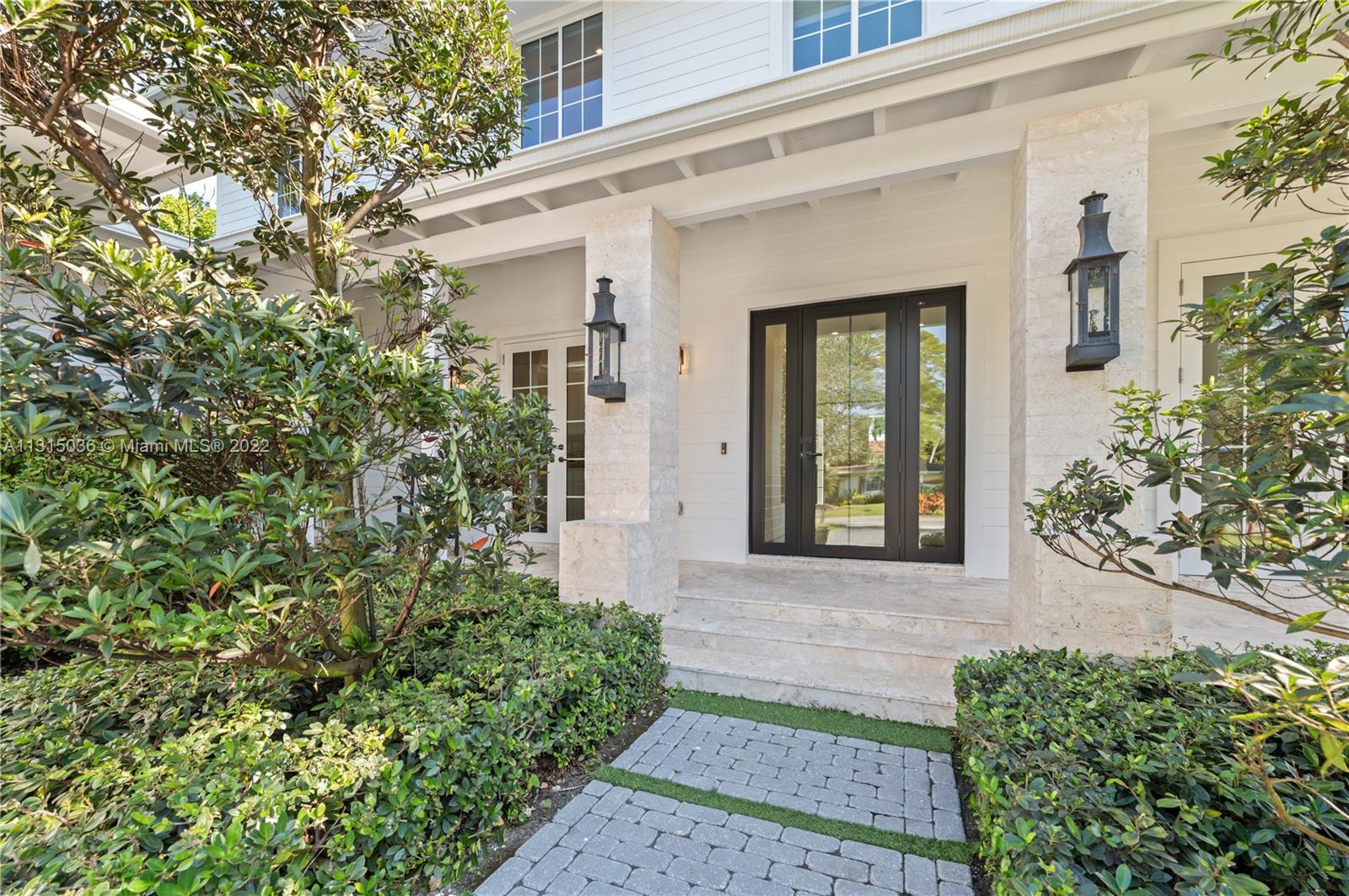 WINDOVER GROVE - Residential