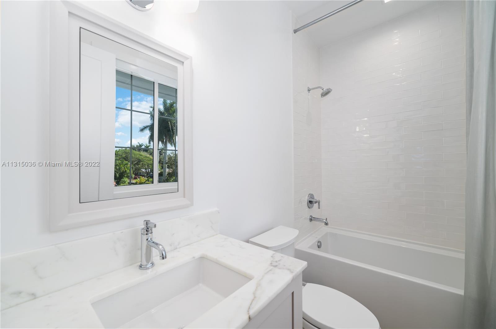 WINDOVER GROVE - Residential