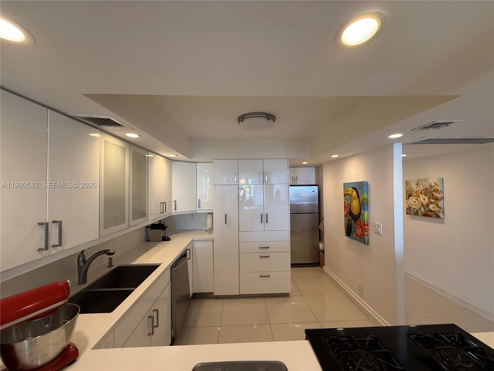 PARKER TOWER CONDO - Residential