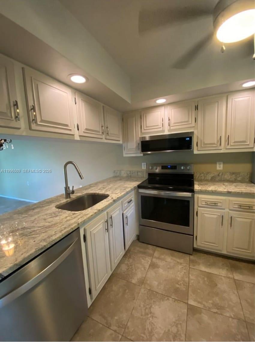 NASSAU VILLAGE WYNMOOR CO - Residential