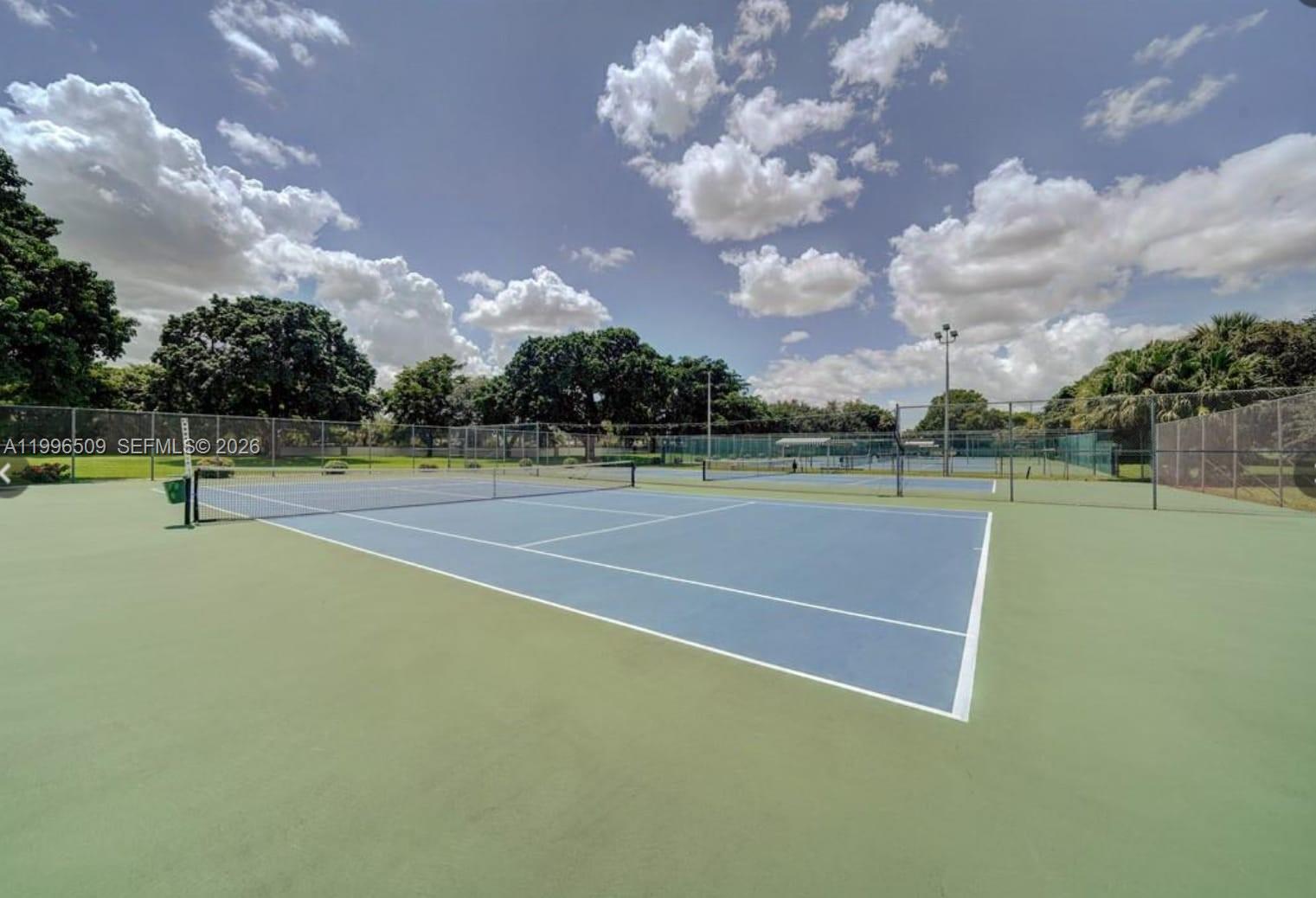 NASSAU VILLAGE WYNMOOR CO - Residential