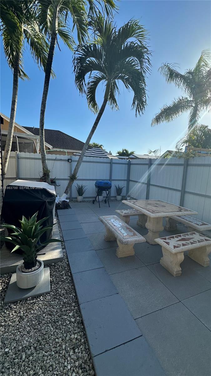 CHANTE-CLARE - Residential