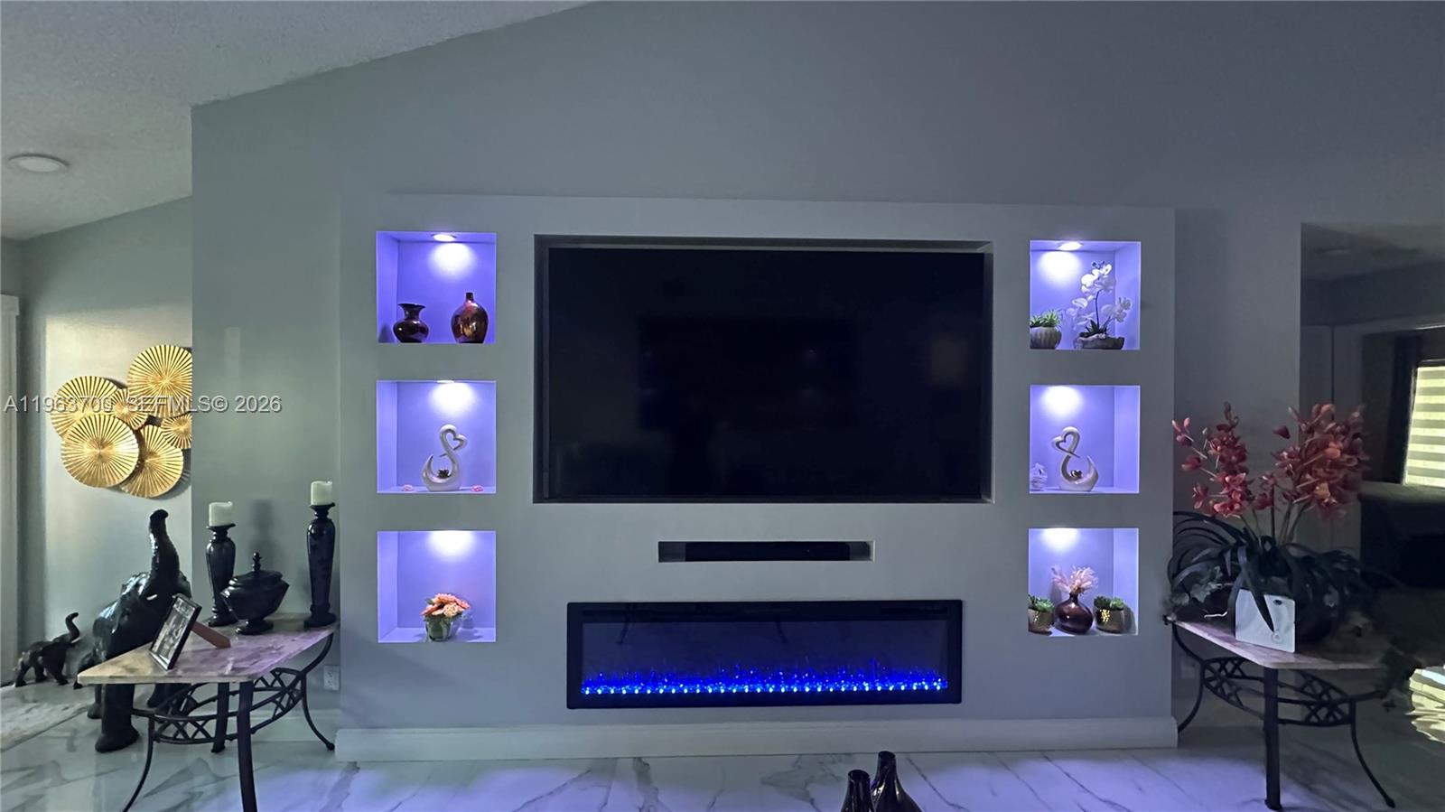 CHANTE-CLARE - Residential