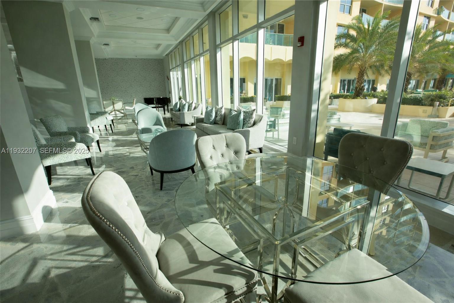 WAVE CONDO - Residential Lease