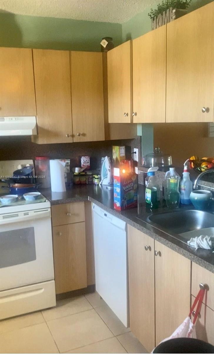 MIRAMAR CLUB CONDOMINIUM - Residential