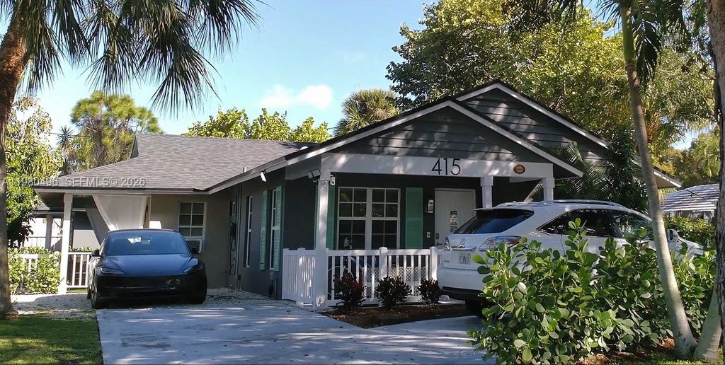 Photo of 415 32nd St #1, West Palm Beach, FL 33407 (MLS # A11980496)