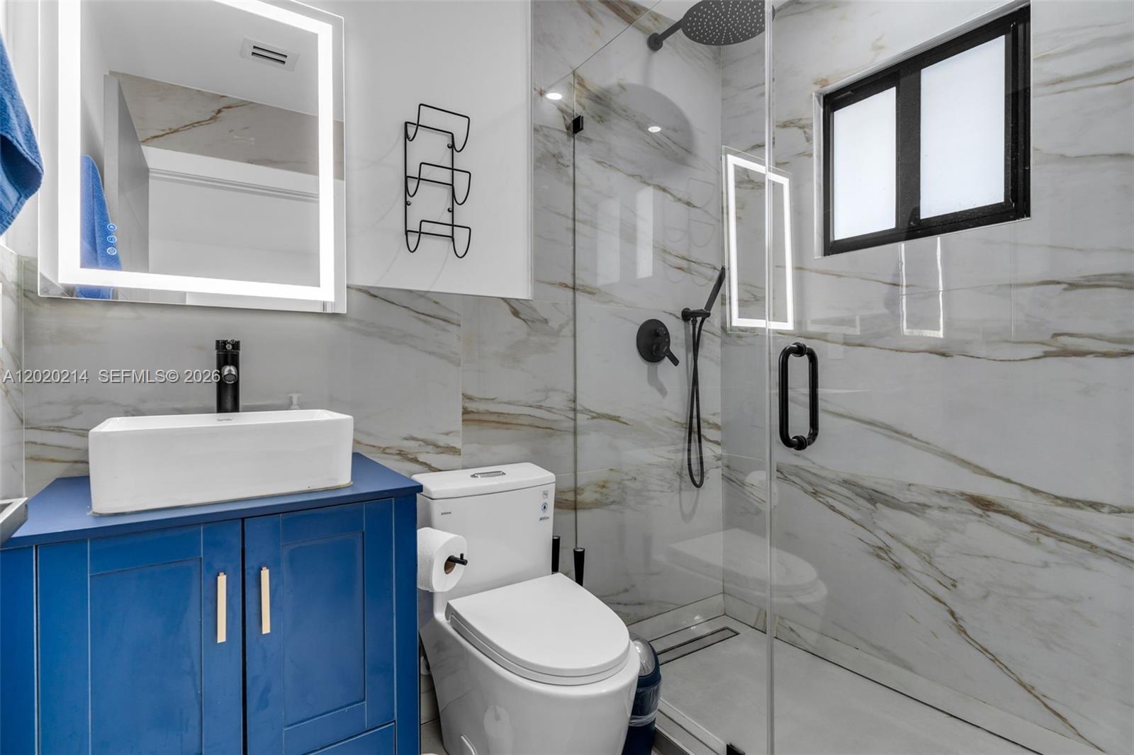 EARLINGTON HGTS - Residential