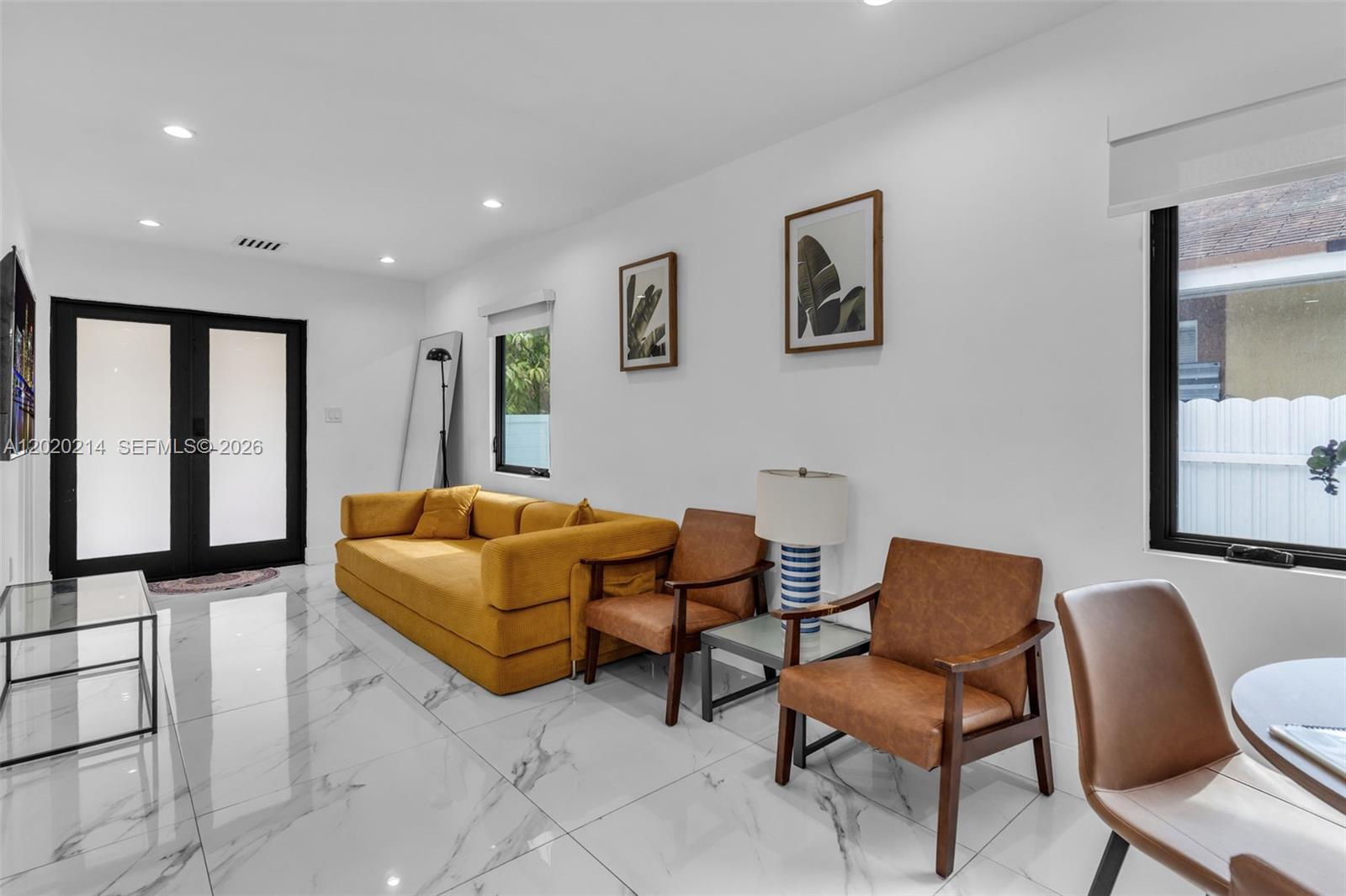 EARLINGTON HGTS - Residential