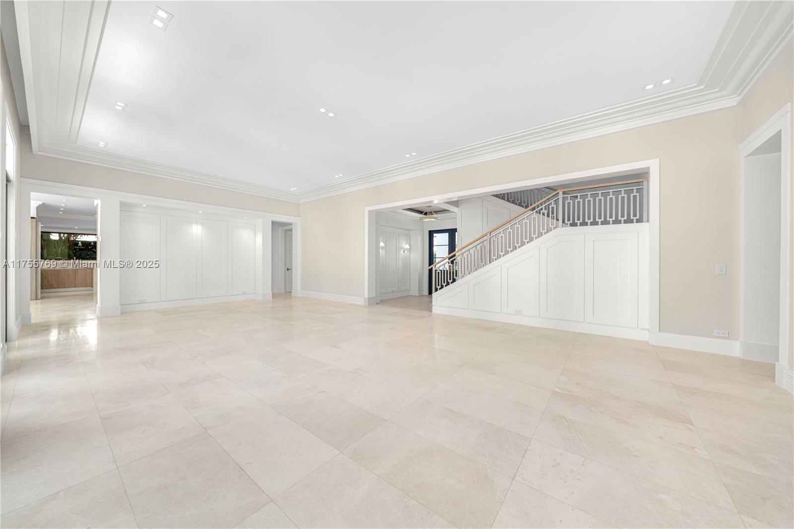 SUB OF LAGORCE ISLAND - Residential