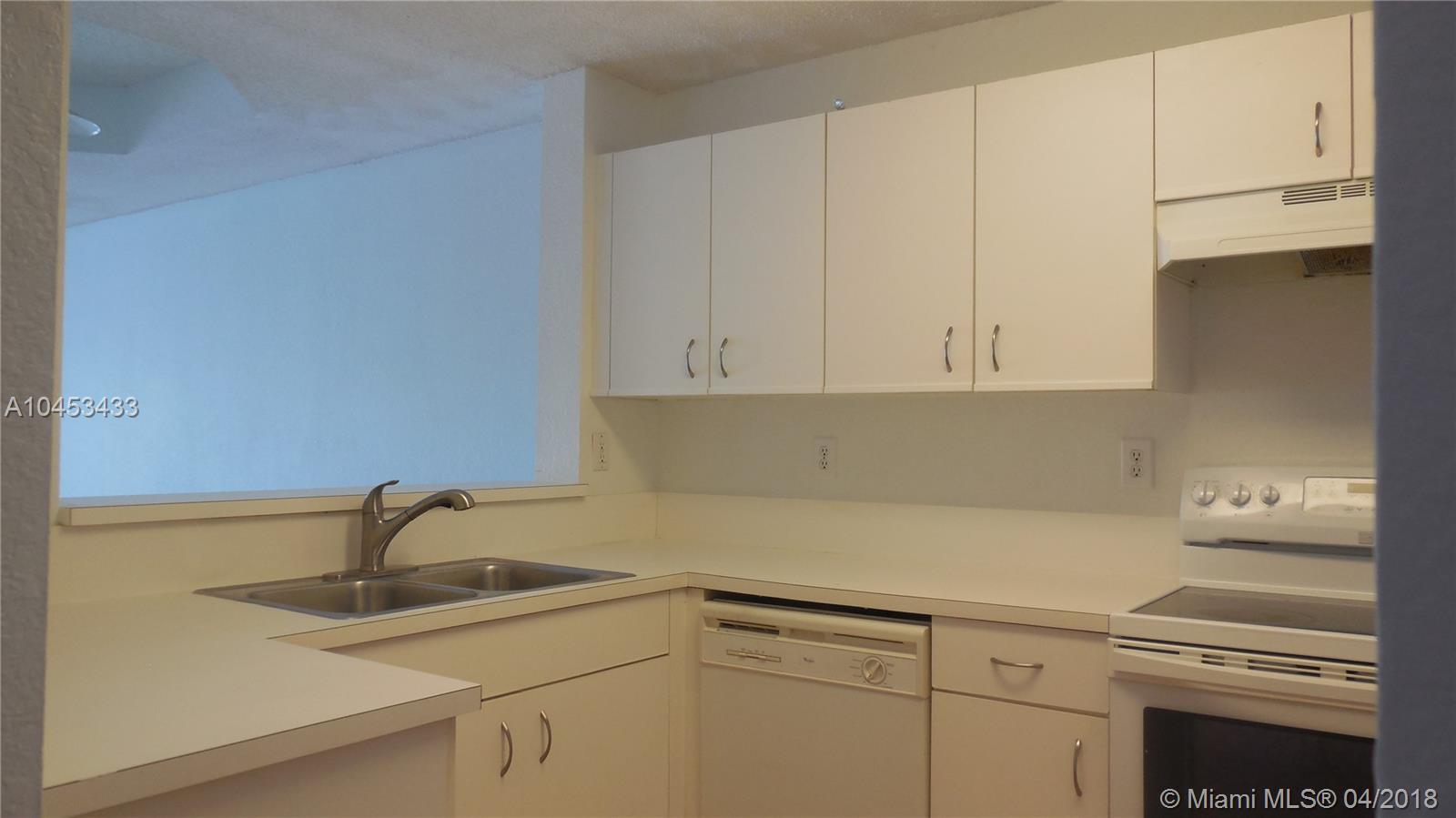 BONITA VILLAS CONDO - Residential Lease