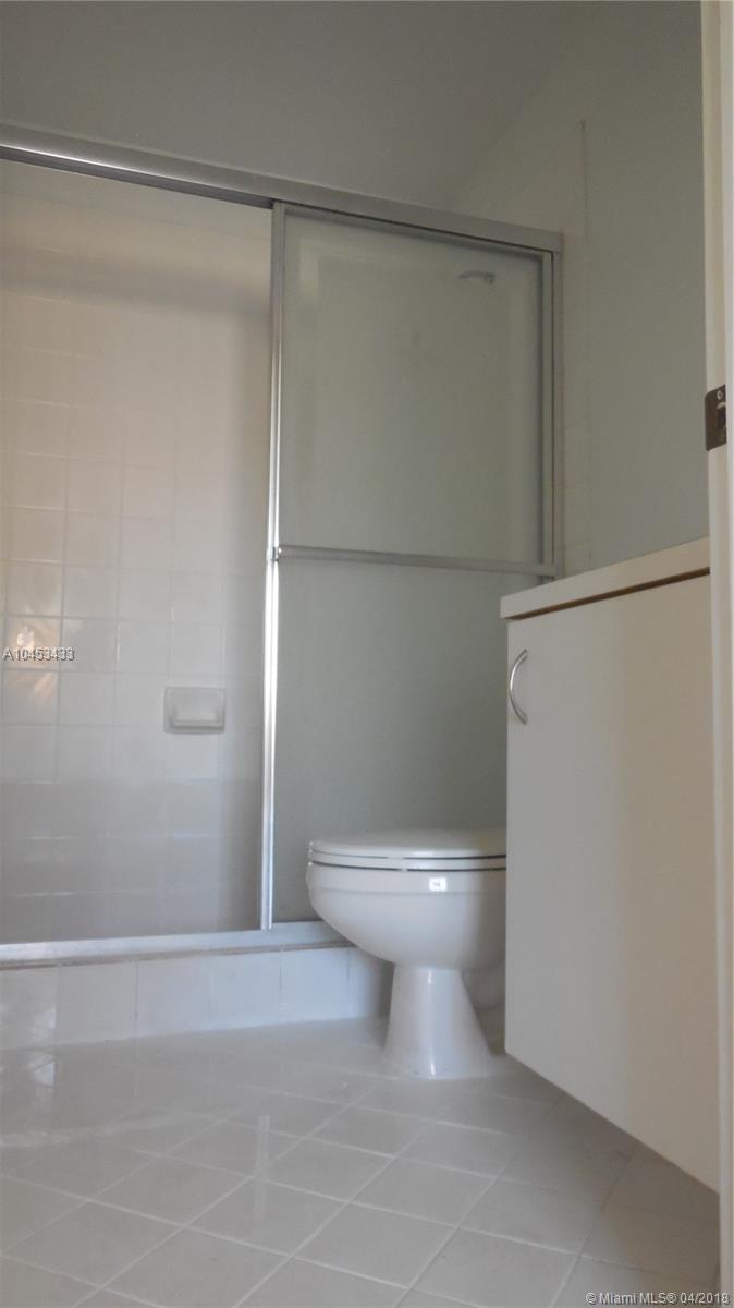 BONITA VILLAS CONDO - Residential Lease