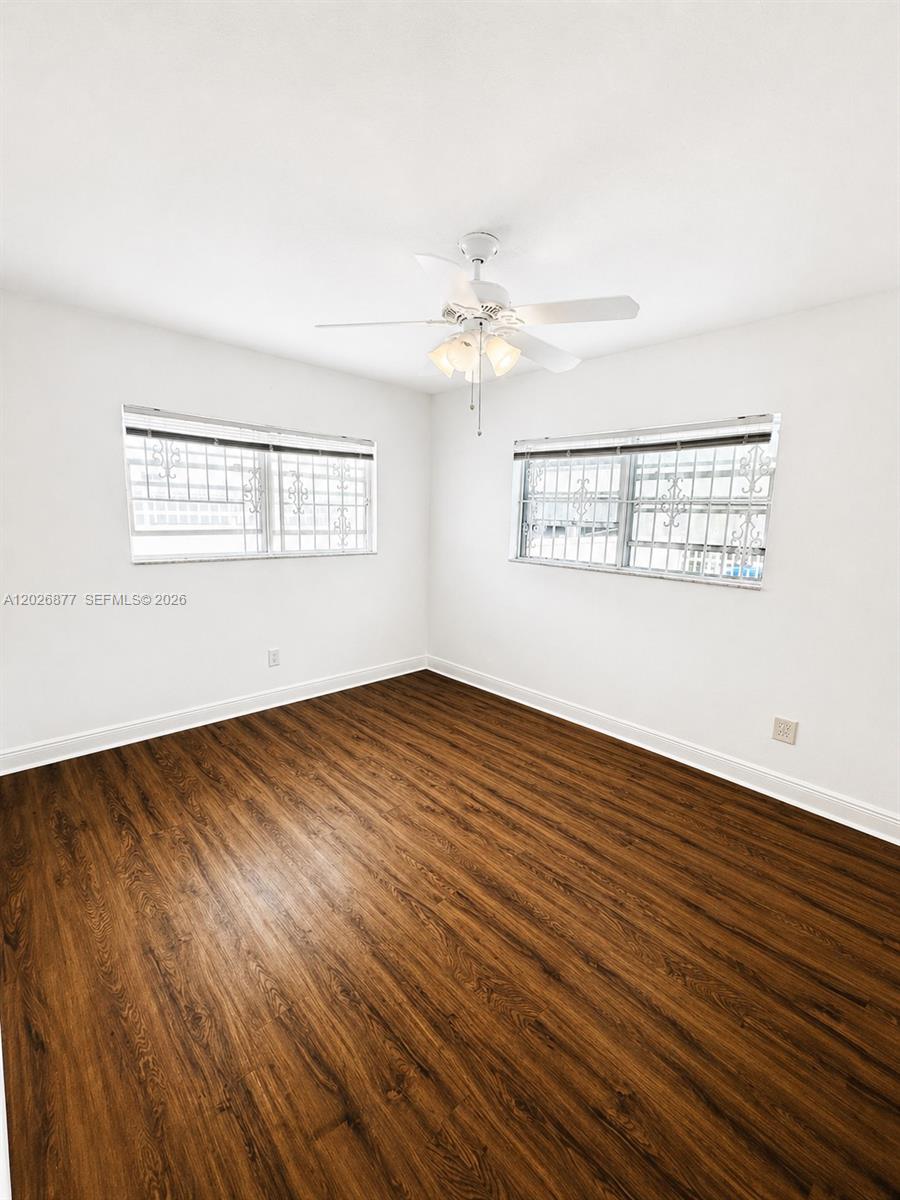 2727 SW 24th St, Miami, FL, 33145/$899,000 4 2727 SW 24th St