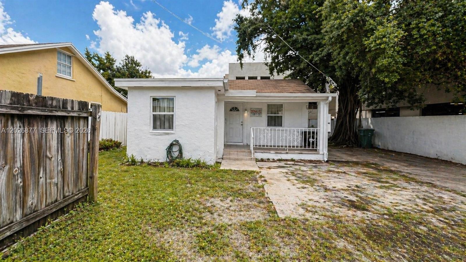 AMND MIAMI SUBURBAN ACRES - Residential Income